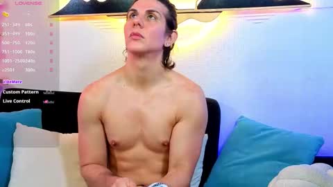 Snapshot of al_miko chatting on November 24, 2025, 1:05 am Al Fox Miko Fortuni online show from November 24, 2025, 1:05 am