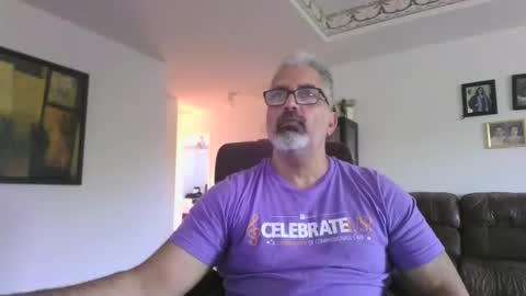 aladdin31673 online show from May 28, 2026, 11:24 pm
