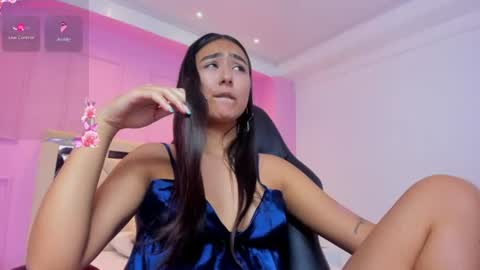 Snapshot of alahiacruz1 chatting on July 14, 2026, 11:43 pm A L A H I A online show from July 14, 2026, 11:43 pm