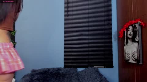 Snapshot of alaia_asuka chatting on December 26, 2024, 10:41 pm Alaia online show from December 26, 2024, 10:41 pm