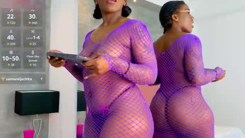 alaia_colins online show from March 4, 2026, 1:00 am