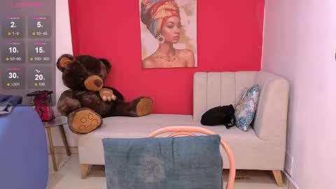 Alaia Skater online show from November 27, 2025, 5:15 pm