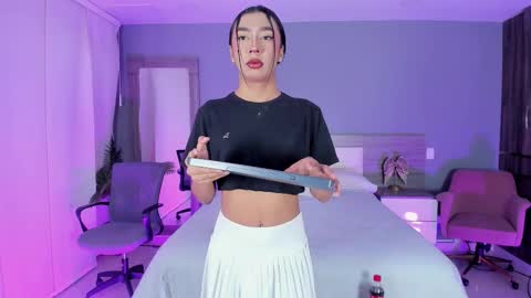 Snapshot of alaiaguerra chatting on November 6, 2025, 7:37 pm alaiaguerra online show from November 6, 2025, 7:37 pm