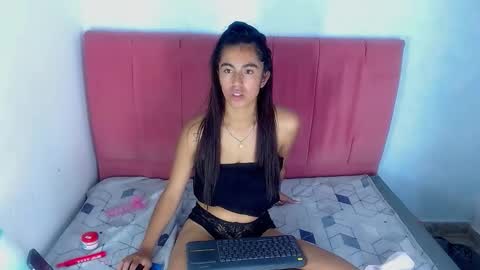 Snapshot of alaikaforerocm101 chatting on March 17, 2026, 12:48 am alaikaforerocm101 online show from March 17, 2026, 12:48 am