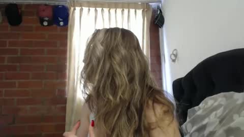 Snapshot of alaina_blessed chatting on November 23, 2025, 8:30 pm alaina_blessed online show from November 23, 2025, 8:30 pm