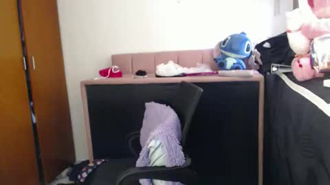 Snapshot of alaina_blessed chatting on March 11, 2026, 4:35 pm alaina_blessed online show from March 11, 2026, 4:35 pm