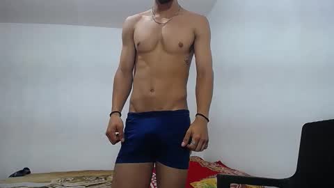 Snapshot of alan_gay chatting on November 16, 2025, 10:21 am Alan online show from November 16, 2025, 10:21 am