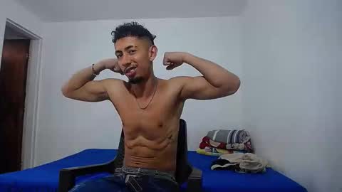 Snapshot of alan_gay chatting on January 14, 2026, 9:09 pm Alan online show from January 14, 2026, 9:09 pm