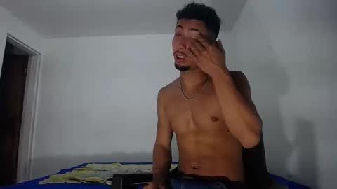 Snapshot of alan_gay chatting on February 26, 2026, 12:53 am Alan online show from February 26, 2026, 12:53 am