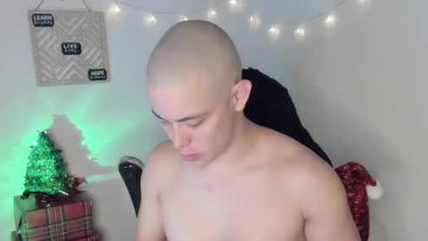 Alan Hadid online show from December 14, 2024, 11:34 pm