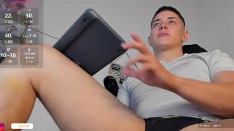 Alan Hadid online show from March 9, 2025, 1:35 am