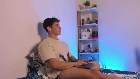 Alan Hadid online show from November 5, 2025, 9:59 pm