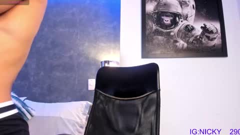 Snapshot of alan_morrys chatting on January 6, 2025, 3:31 am alan_morrys online show from January 6, 2025, 3:31 am