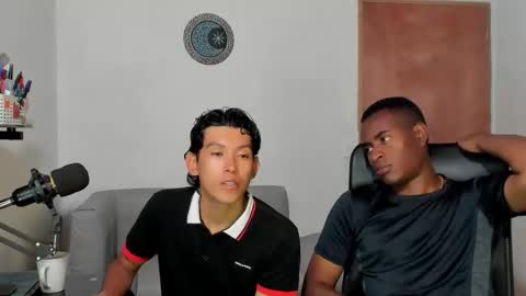 Snapshot of alan_scot chatting on February 9, 2026, 4:38 am Alan and Criss - WE JUST FRIENDS WITH BENEFITS BOTH VERS online show from February 9, 2026, 4:38 am