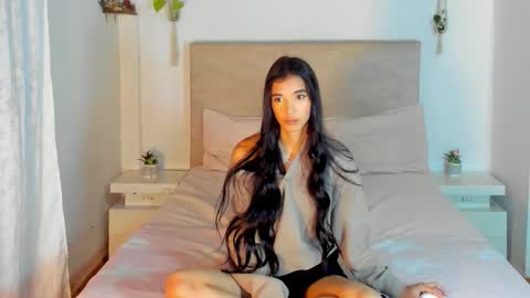             online show from February 1, 2026, 3:05 am