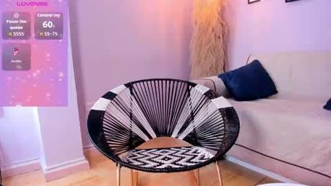 Alana online show from September 11, 2025, 12:27 pm