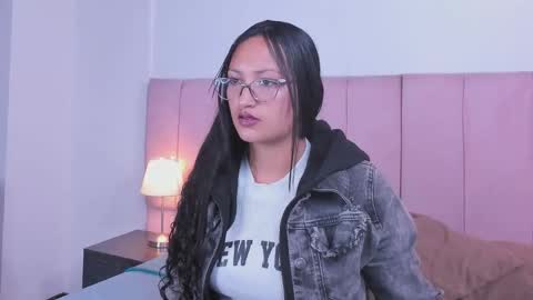 Snapshot of alana_gv1 chatting on March 17, 2026, 5:49 pm alana_gv1 online show from March 17, 2026, 5:49 pm