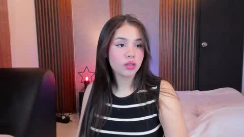 Snapshot of alana_hard_ chatting on November 23, 2025, 4:12 am Alana online show from November 23, 2025, 4:12 am