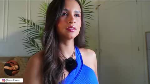 Snapshot of alana_haze chatting on February 1, 2026, 3:16 am Alana online show from February 1, 2026, 3:16 am