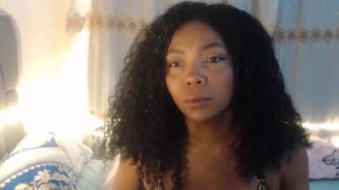 Snapshot of alana_jeans chatting on March 5, 2026, 10:33 am alana_jeans online show from March 5, 2026, 10:33 am