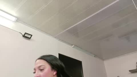 Maeve  online show from October 15, 2025, 11:21 am