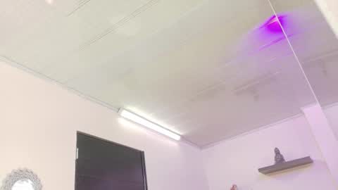 Maeve  online show from October 26, 2025, 11:16 am