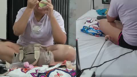 Snapshot of alana_melt18 chatting on March 22, 2026, 7:17 pm Alana online show from March 22, 2026, 7:17 pm