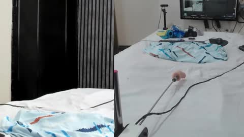 Snapshot of alana_melt18 chatting on March 25, 2026, 7:20 pm Alana online show from March 25, 2026, 7:20 pm