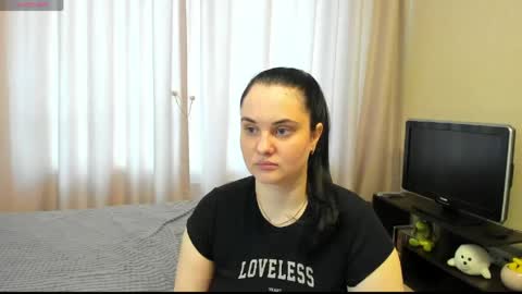 Julia online show from May 24, 2026, 8:19 am