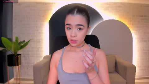 Snapshot of alanacraft chatting on October 16, 2025, 12:06 pm Alana online show from October 16, 2025, 12:06 pm