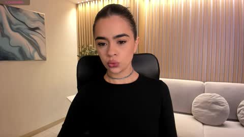 Snapshot of alanacraft chatting on October 17, 2025, 12:30 pm Alana online show from October 17, 2025, 12:30 pm