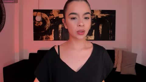 Snapshot of alanacraft chatting on October 25, 2025, 12:23 pm Alana online show from October 25, 2025, 12:23 pm