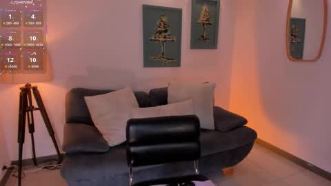 Snapshot of alanacraft chatting on February 3, 2026, 2:53 am Alana online show from February 3, 2026, 2:53 am