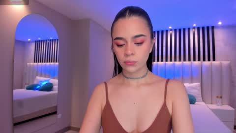 Snapshot of alanacraft chatting on February 6, 2026, 12:15 am Alana online show from February 6, 2026, 12:15 am