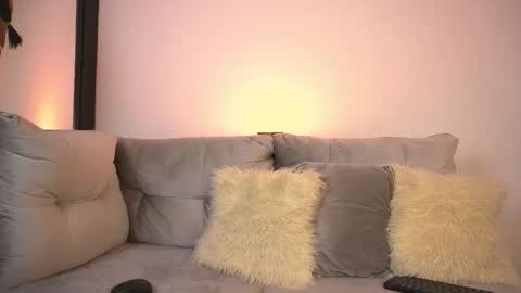 Snapshot of alanajoness chatting on February 1, 2026, 5:22 pm Alanna online show from February 1, 2026, 5:22 pm