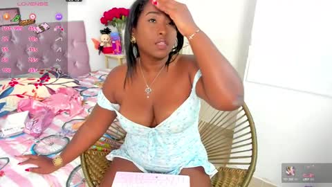 Snapshot of alanavega12 chatting on February 25, 2025, 2:22 pm alana online show from February 25, 2025, 2:22 pm