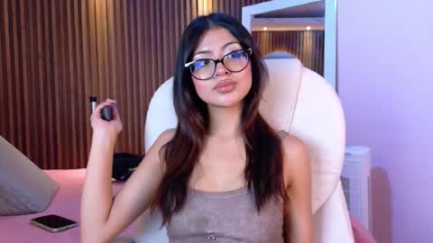 Sasha online show from November 8, 2025, 3:29 am