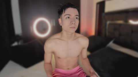 Snapshot of alanblack1 chatting on March 17, 2026, 11:02 am alanblack1 online show from March 17, 2026, 11:02 am