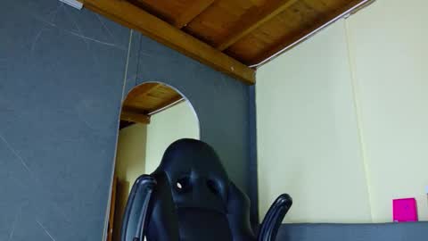 Snapshot of alanferrer chatting on February 28, 2026, 10:16 am Alan Ferrer online show from February 28, 2026, 10:16 am