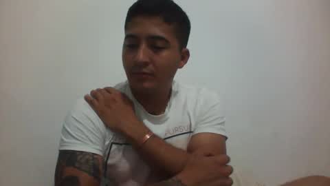 Snapshot of alanj998 chatting on April 2, 2026, 5:27 am alanj998 online show from April 2, 2026, 5:27 am
