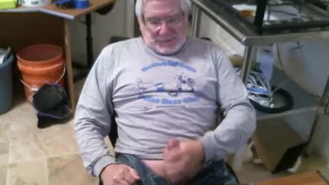 Alanlee10allen online show from November 25, 2025, 2:39 pm