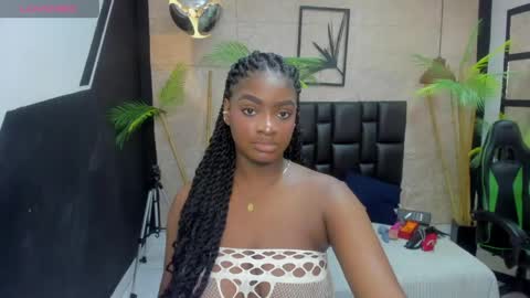 Snapshot of alanna_bonny chatting on April 29, 2026, 3:05 pm Alanna online show from April 29, 2026, 3:05 pm