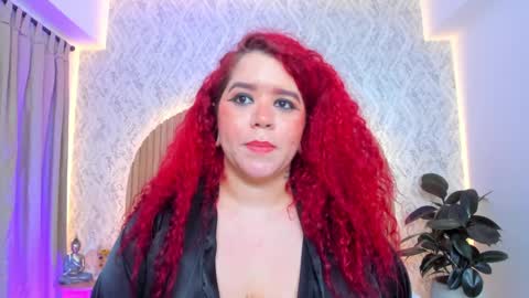 Snapshot of alanna_hank chatting on December 12, 2024, 6:57 am Alanna online show from December 12, 2024, 6:57 am