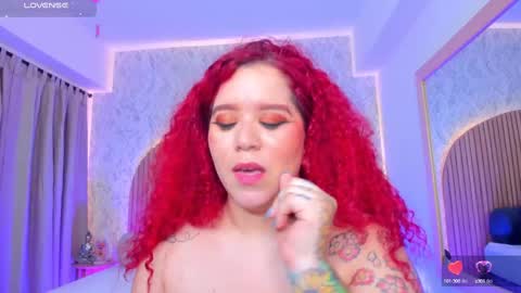 Snapshot of alanna_hank chatting on March 7, 2025, 4:02 am Alanna online show from March 7, 2025, 4:02 am