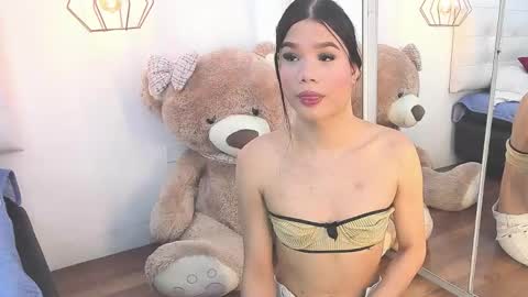 Snapshot of alanna_miaw chatting on November 15, 2025, 11:10 pm alanna_miaw online show from November 15, 2025, 11:10 pm