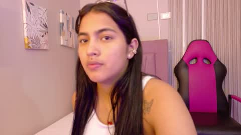 Snapshot of alannablair chatting on February 1, 2026, 12:26 pm Alanna online show from February 1, 2026, 12:26 pm