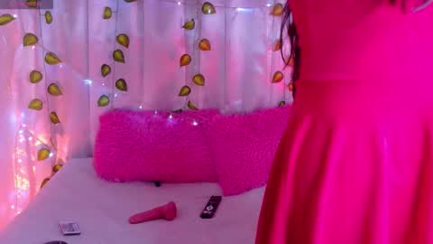 Alanna online show from March 25, 2026, 12:22 pm