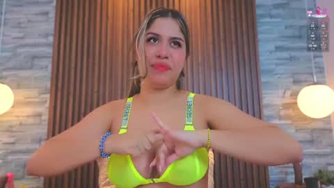 alannavidal online show from May 22, 2026, 3:02 am