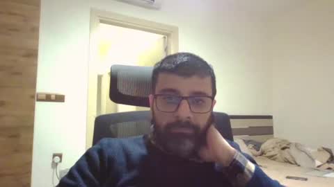 alanpageex online show from February 9, 2025, 8:02 pm