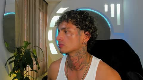 alan online show from February 5, 2025, 3:52 pm